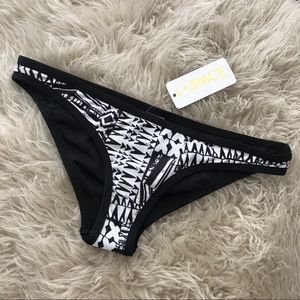 ✨NWT✨ l*space Ivory Coast Bikini Bottom sz Small
